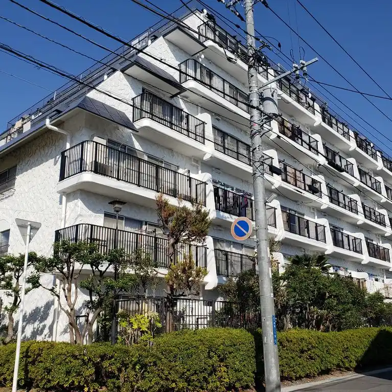 秀和第一行徳レジデンス 外観