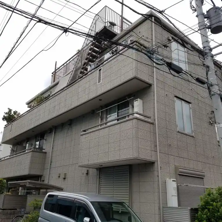 エヴァーハイブ 外観