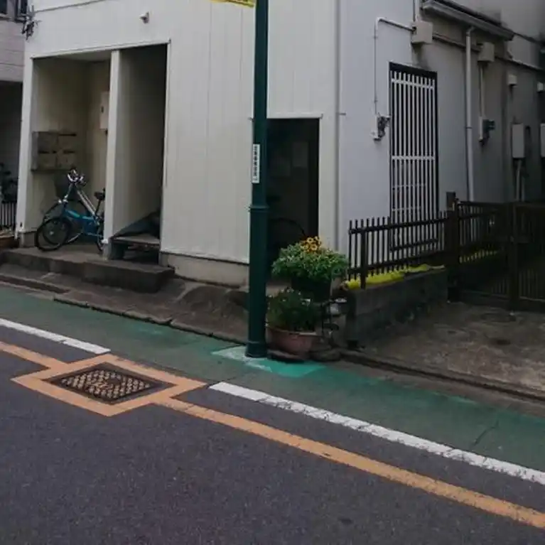 アゼリアコート 外観