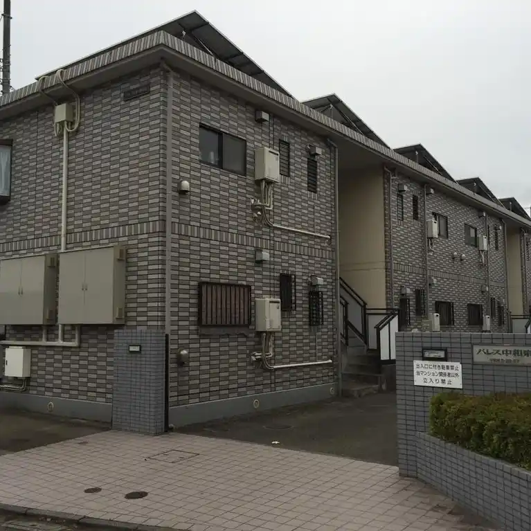 パレス中和泉 外観