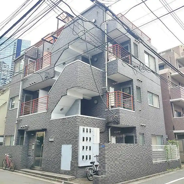 リベルテ西新宿 外観