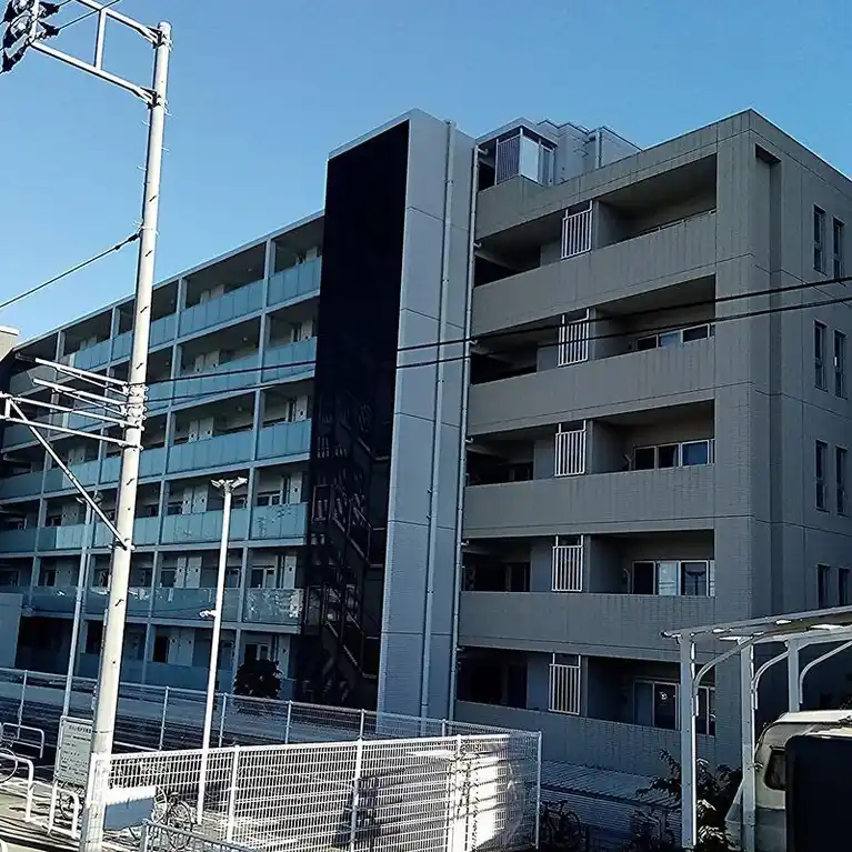 アールブラン綱島