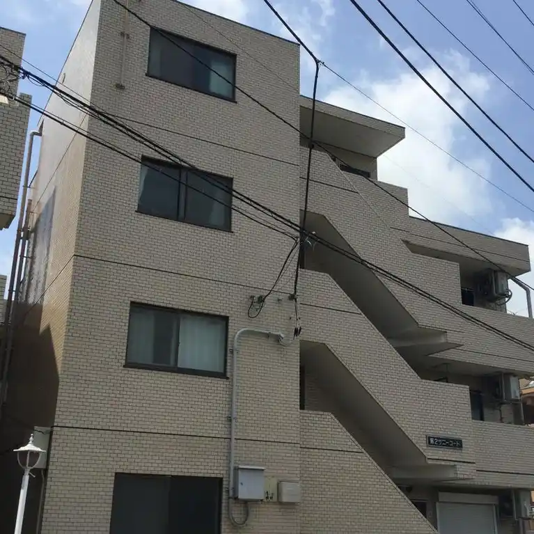 第2サニーコート 外観