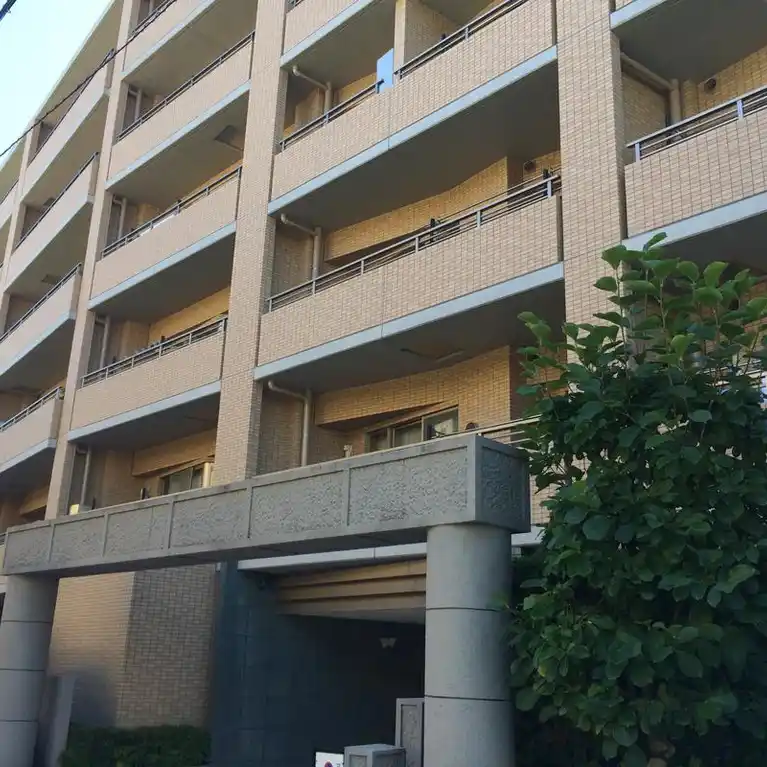クレッセント目黒花房山
