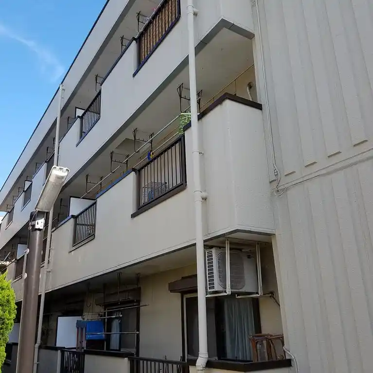 ララフェーム 外観