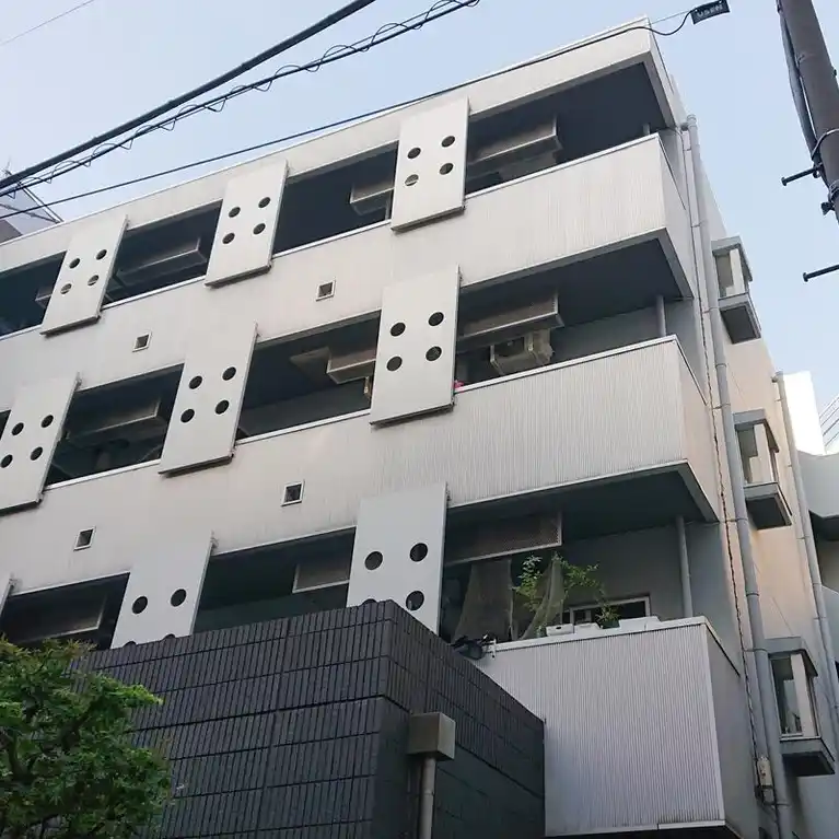 L.Vアネックス 外観