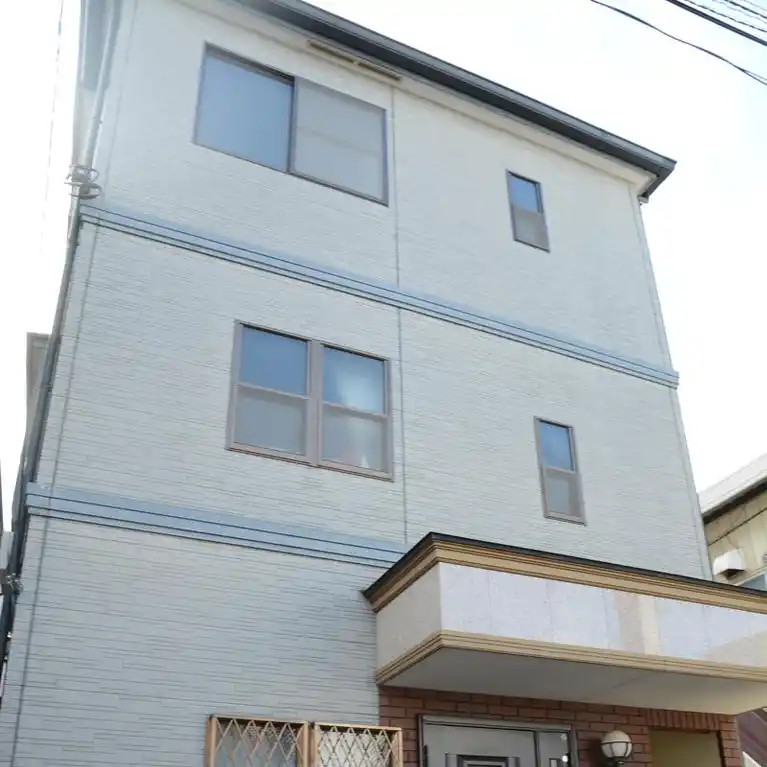 リバーパーク渡邊 外観