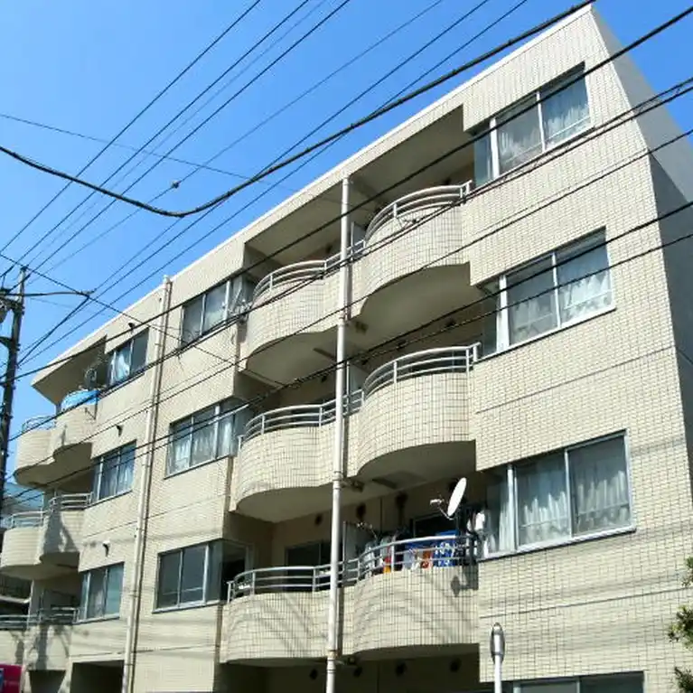 シャトーリラ 外観