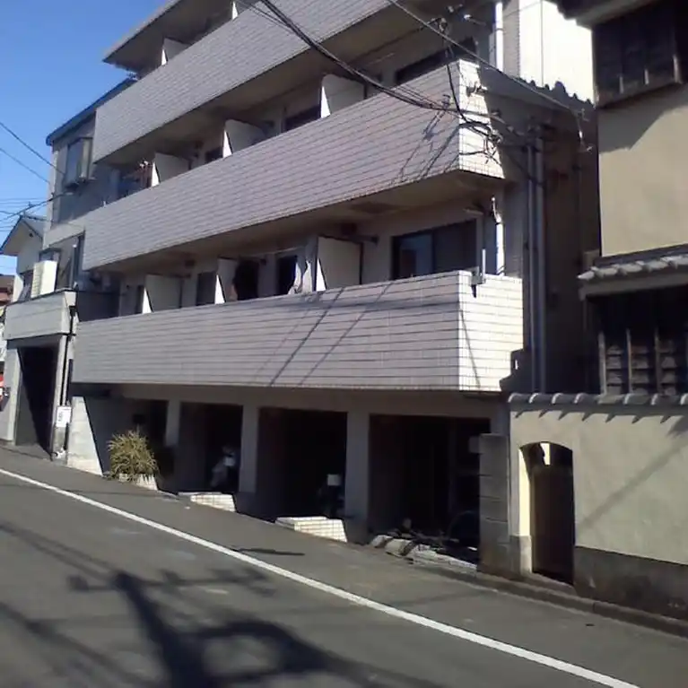メゾンエクレーレ東林間 外観