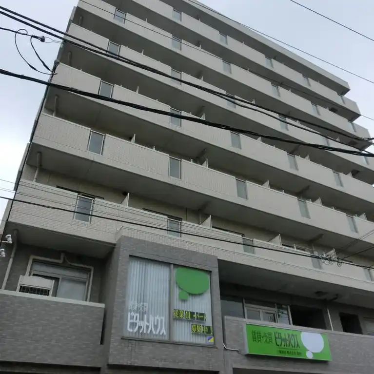 ステーションフロント八幡宿