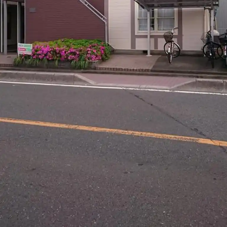 レオパレスルミエール戸田公園II 外観