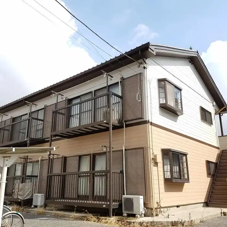 サンハイツイナホ 外観