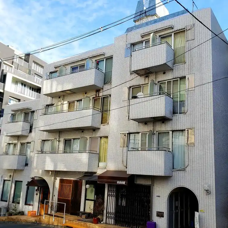 ソフトタウン赤坂