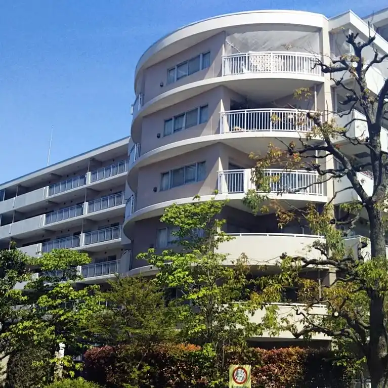 UR都市機構アートアベニュー立川1号棟 外観