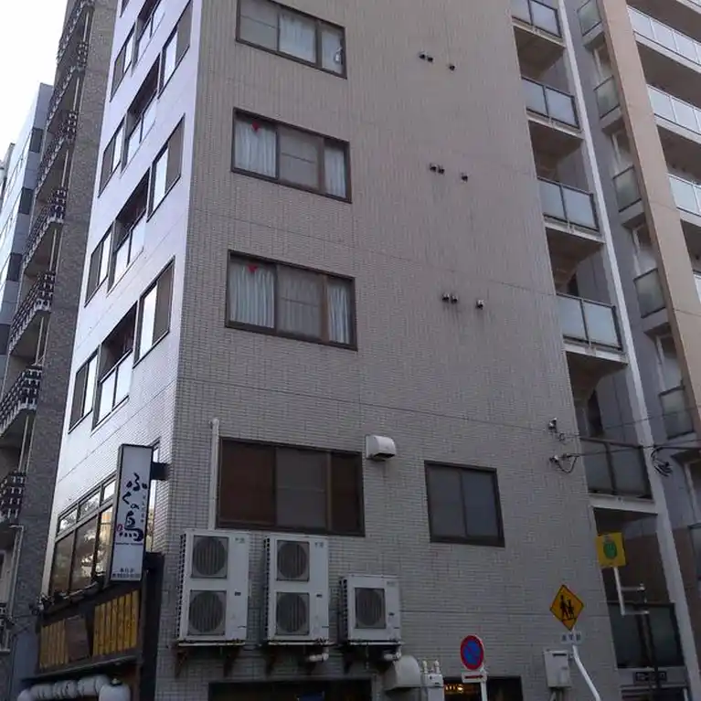 グローリシーバス 外観