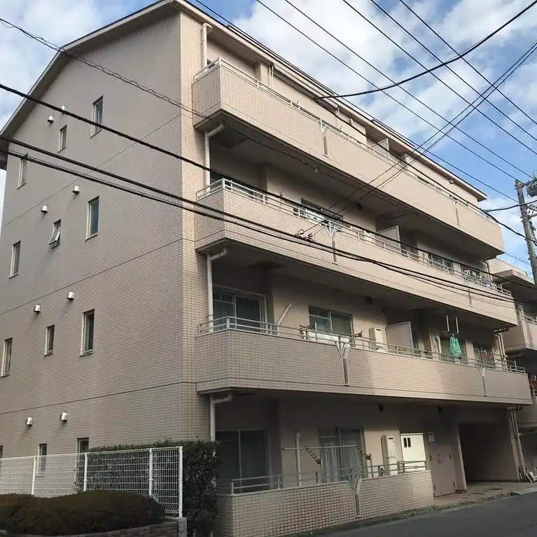 アバンティー和光