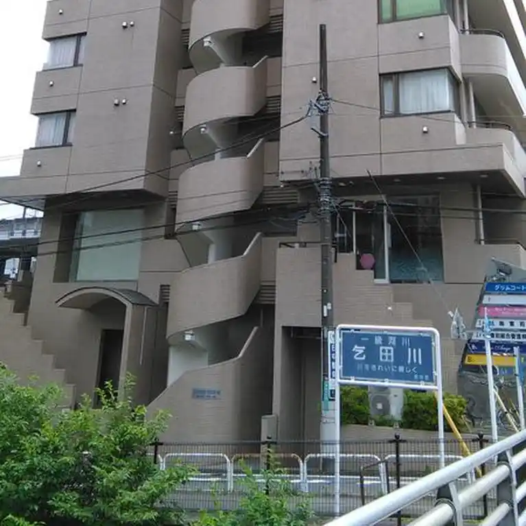グリムコート 外観