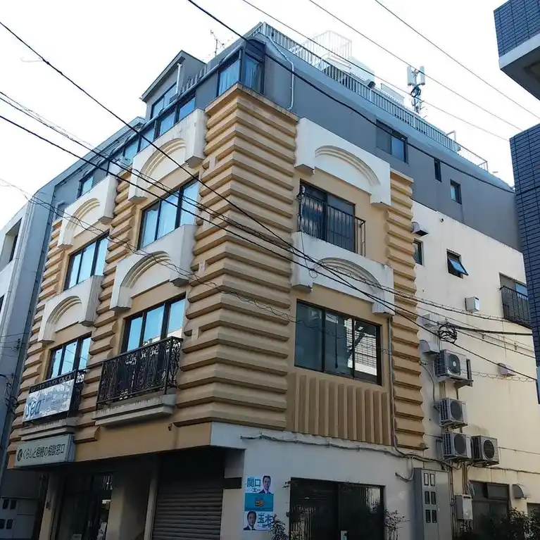 伊地智ビル 外観