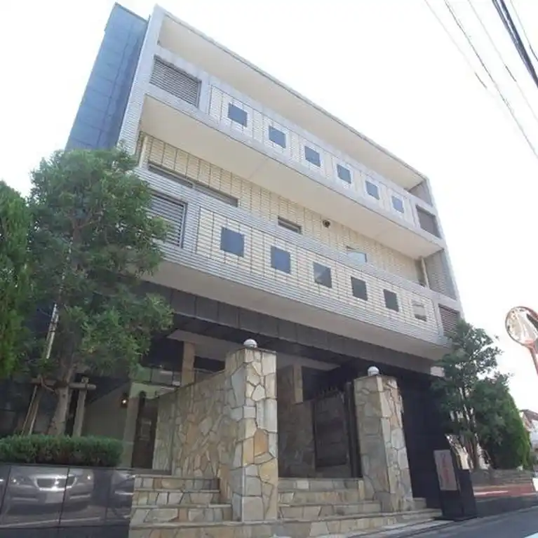 グラーサ三軒茶屋