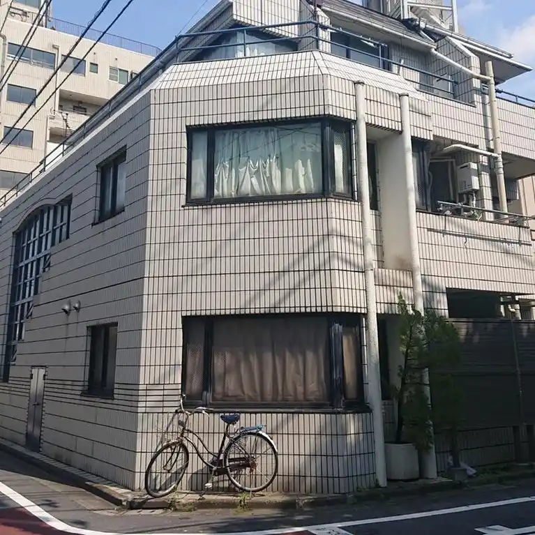 アーバンアキ 外観