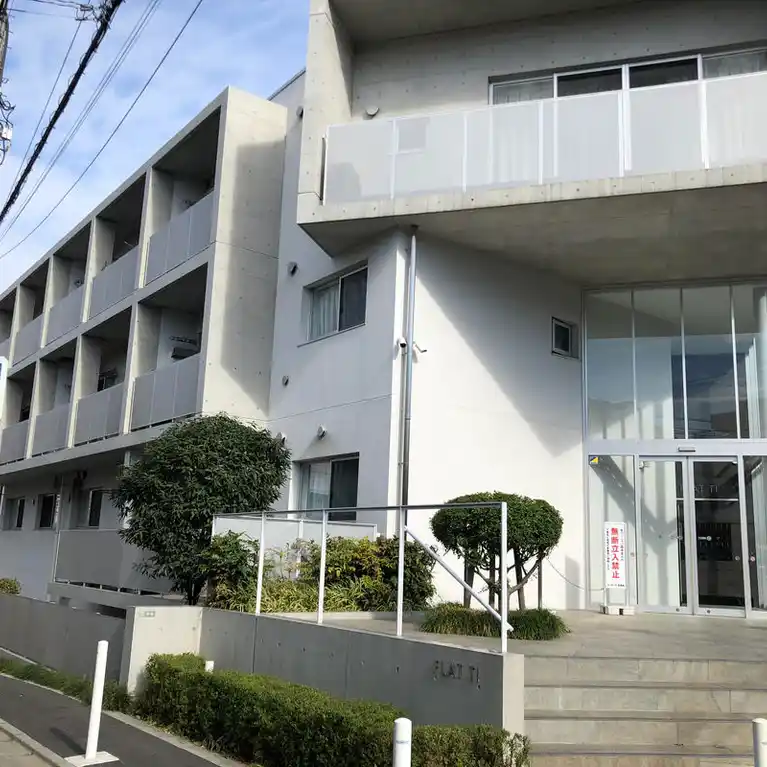 フラットTI 外観