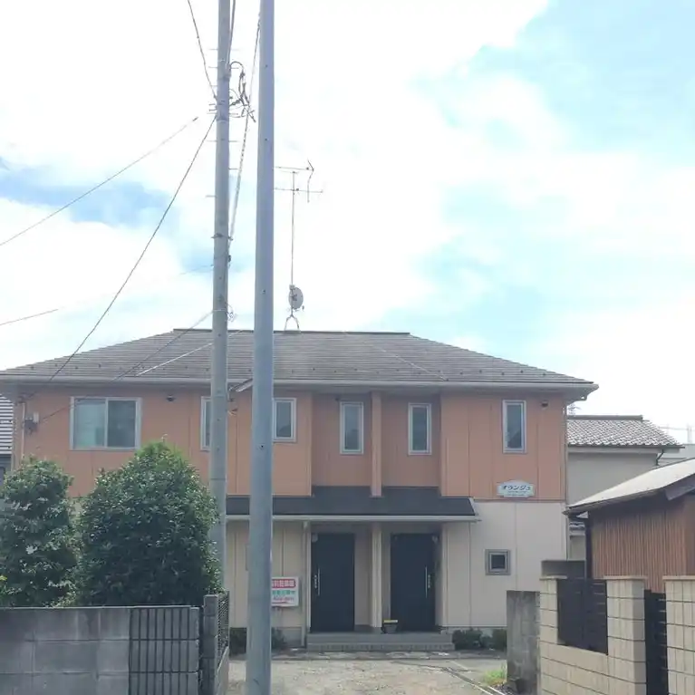 オランジュ 外観
