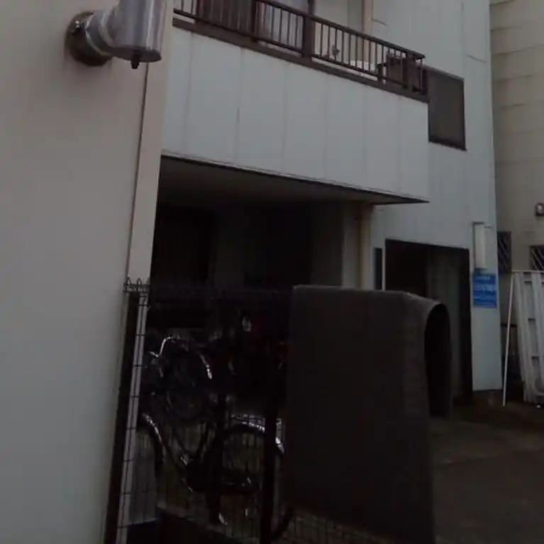 マルイシビル