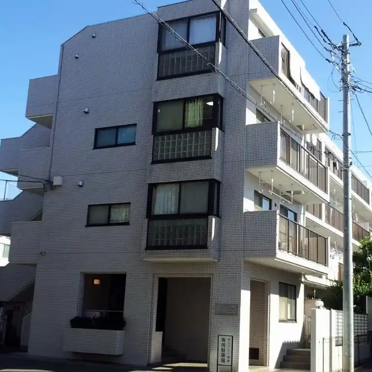 エテルナ青葉台