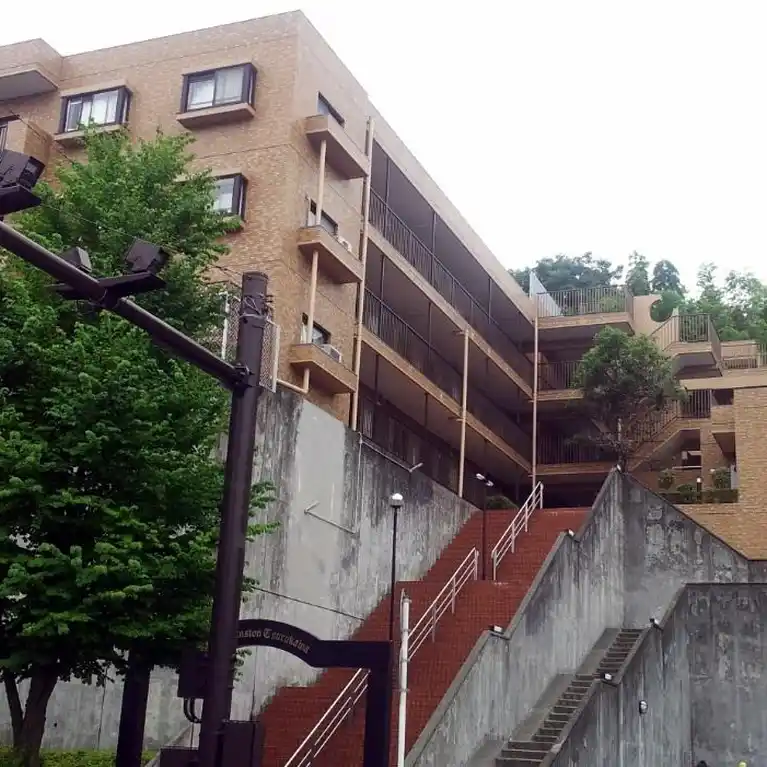ライオンズマンション鶴川