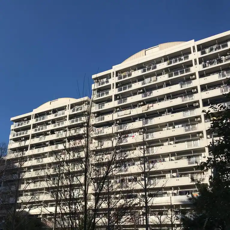 UR都市機構戸田団地1号棟 外観