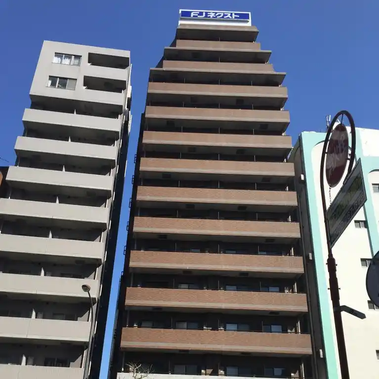 ガラ・ステーション四谷三丁目
