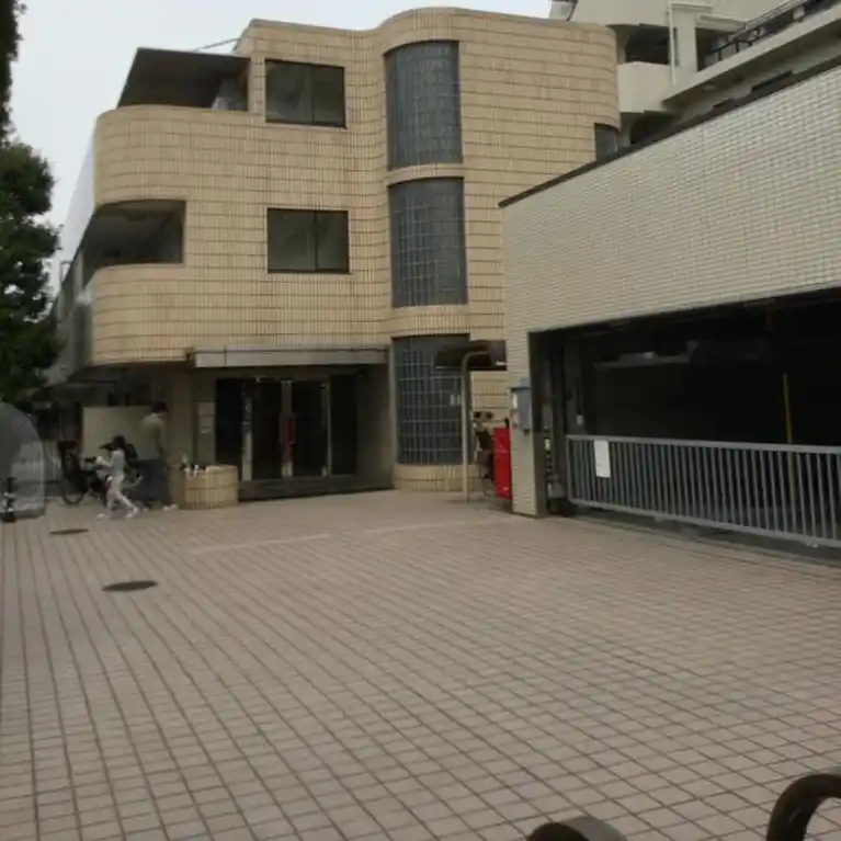 アソシエール深沢 外観