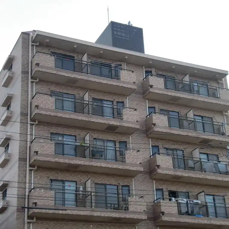朝日綾瀬マンション