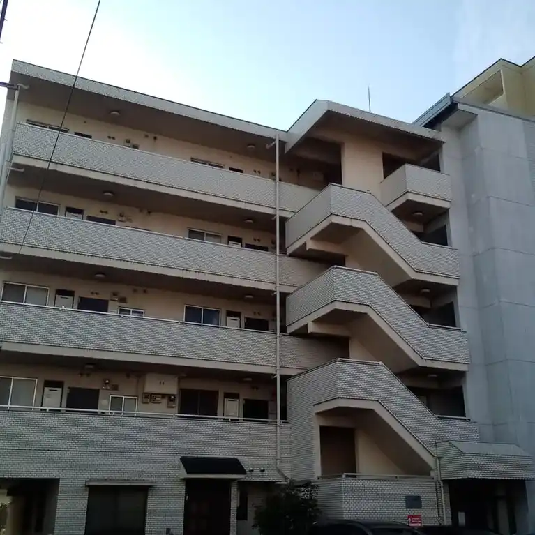 パインヒルズ東府中 外観