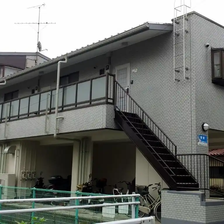 ドミールサカエ 外観