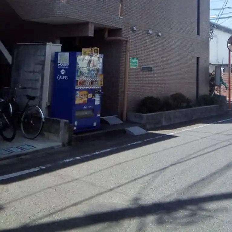 コスモヒルズ 外観