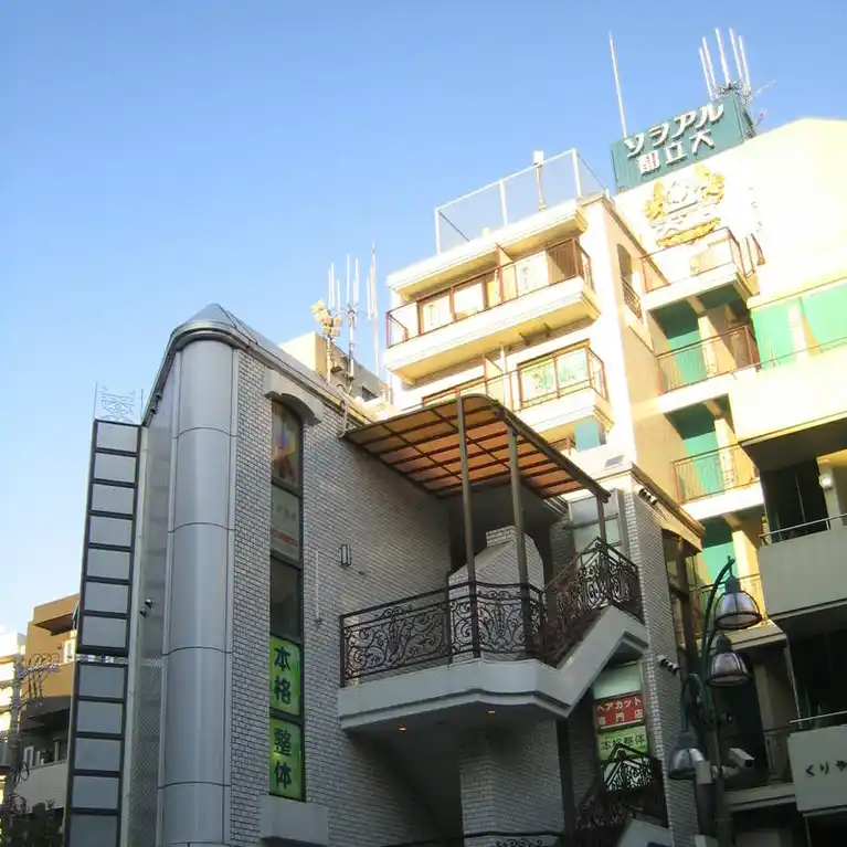ソシアル都立大学駅前