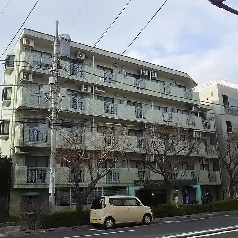 ピアニシオンブローニュクレスト