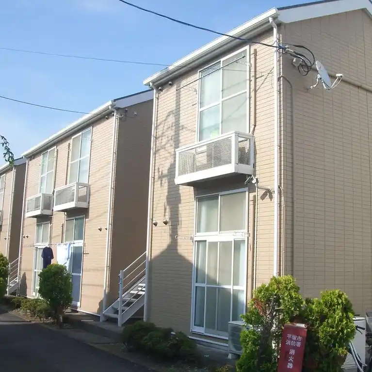 レオパレスファナーリ 外観
