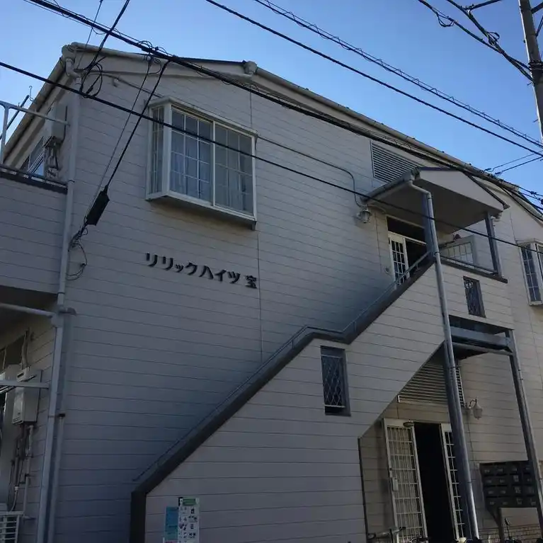 リリックハイツ宝2 外観