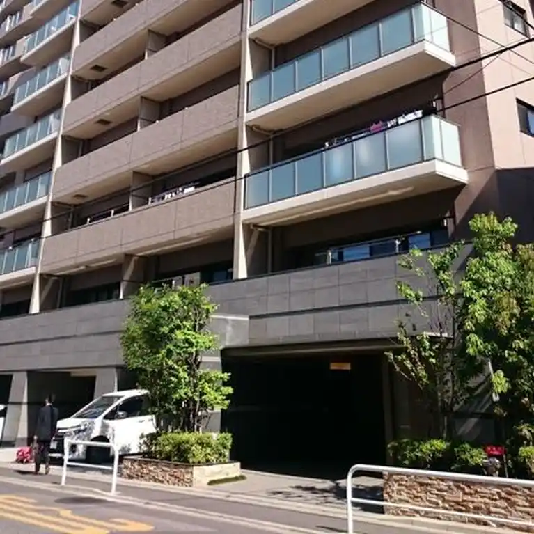 イニシア浦和岸町