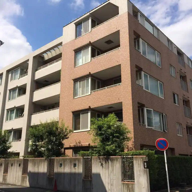 向ケ丘遊園パーク・ホームズ 参番館 外観