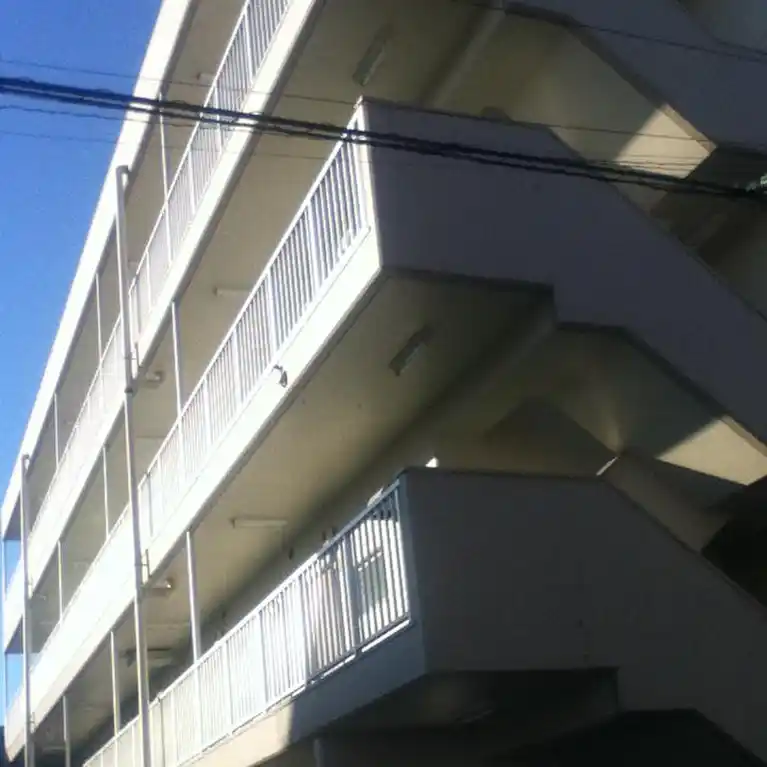 ストークマンション