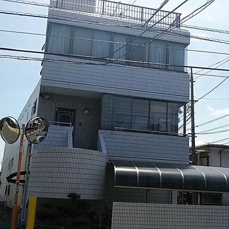 フラット穂留寿 外観