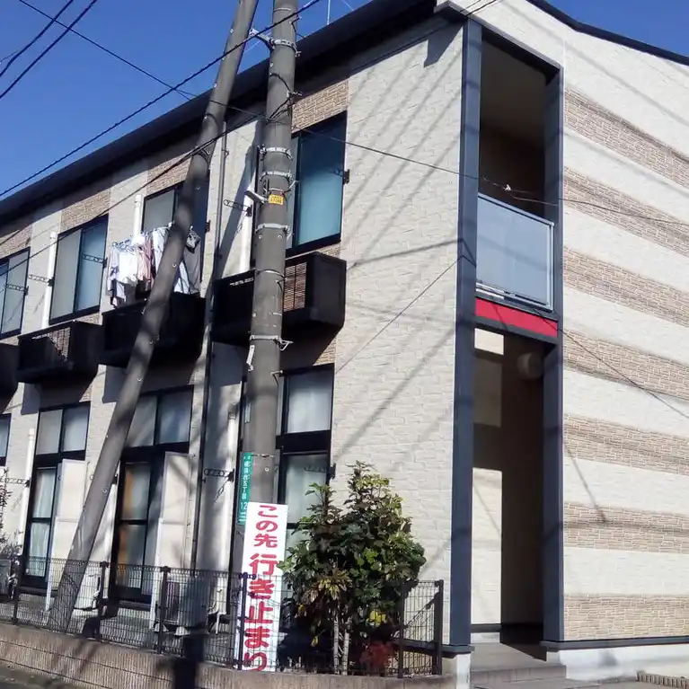 レオパレスセレブレーション 外観