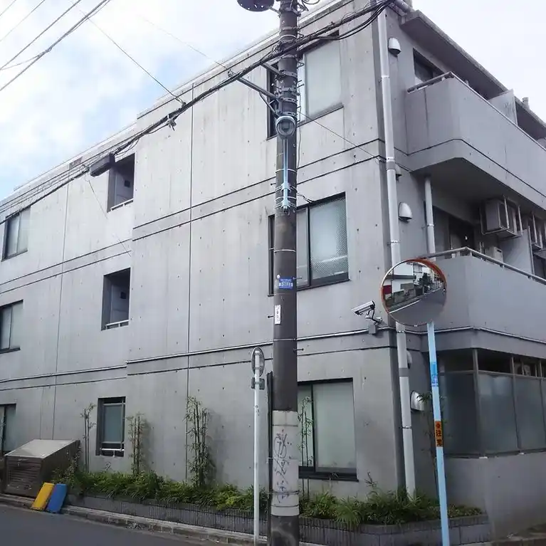 ティユール岡本