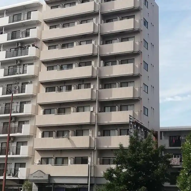 アドヴァンス川崎 外観