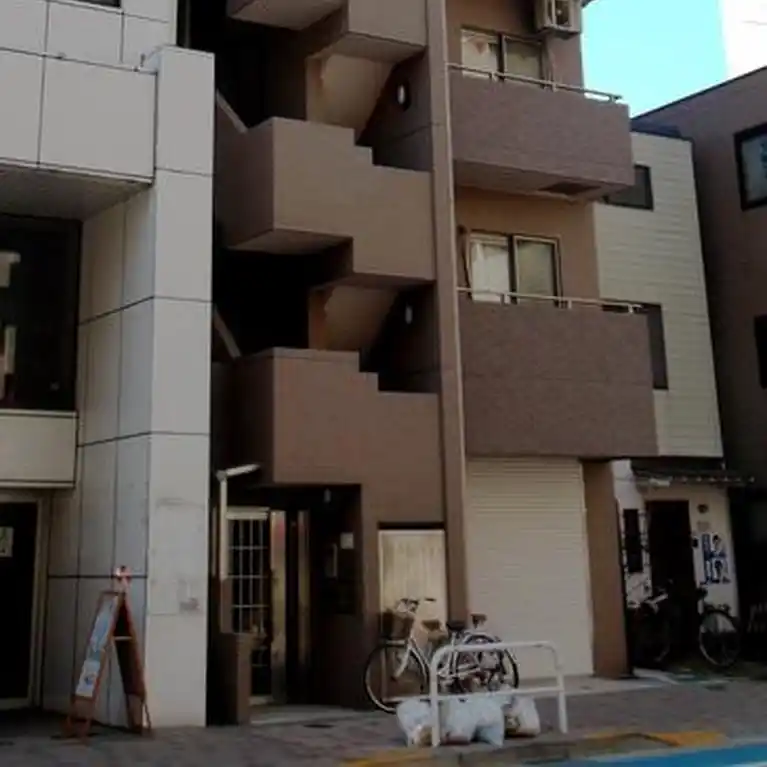 オザワ 外観
