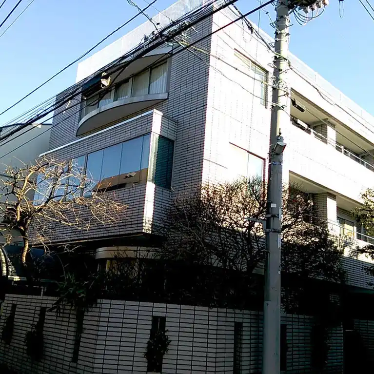 ロイヤル大和 外観