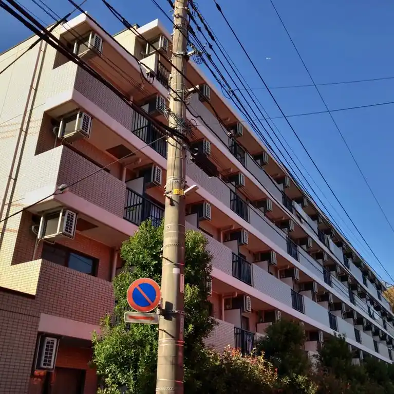 トレサモーレ上大岡 外観